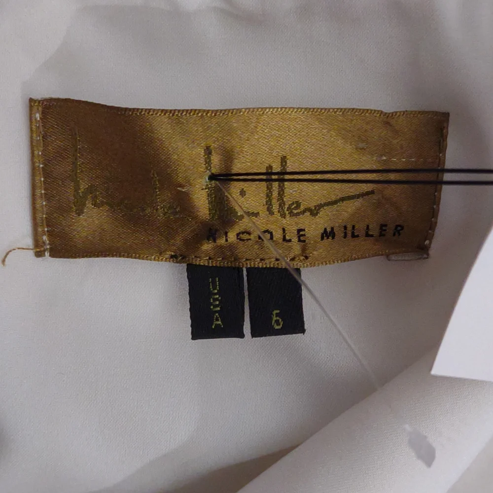 COPY - BNWT Nicole Miller Creamy white rouched dress size 6 @denisecast - Picture 8 of 16